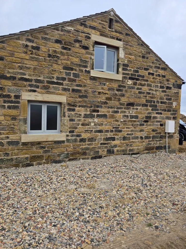 Picture-Perfect Window Installation for a Modern New Build thumbnail 2