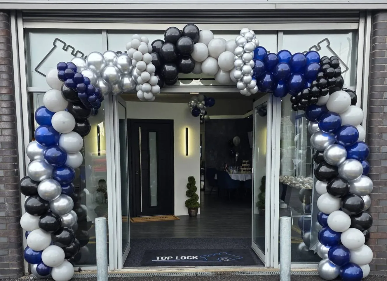 Top Lock Showroom Entryway