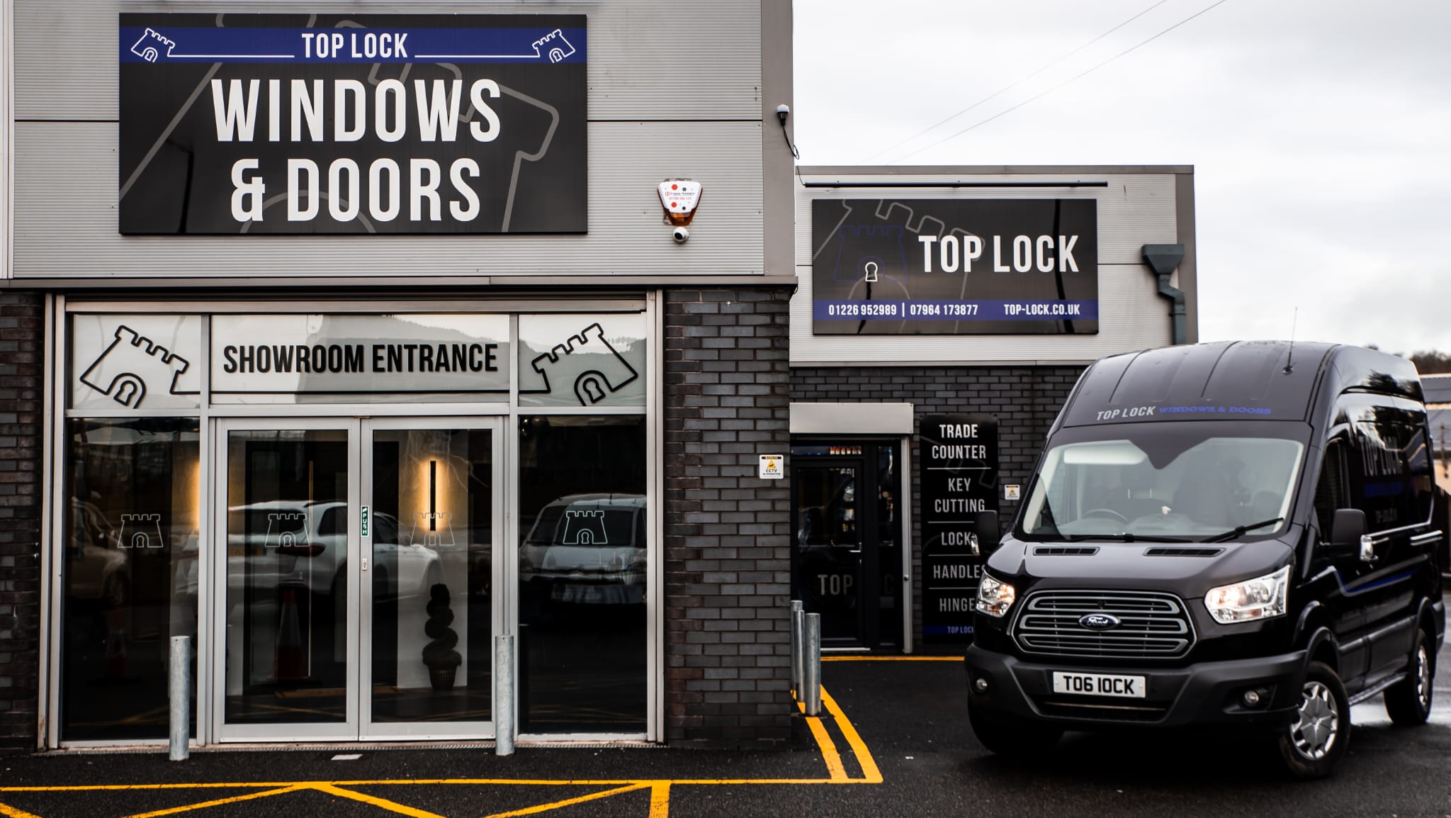 Top Lock Installation Showcase - Slide 2