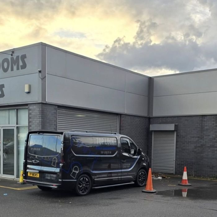 Top-lock-is-branching-out