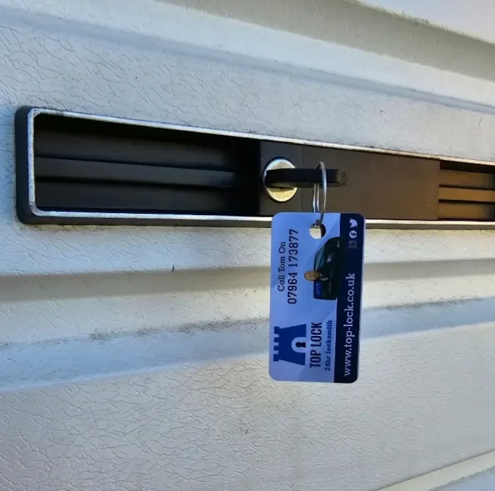 Garage Door Locks & Repairs