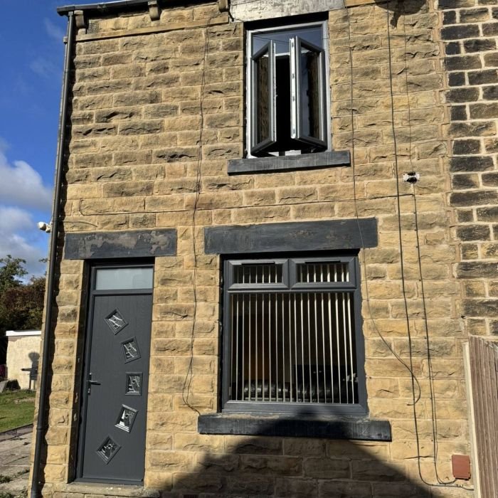 composite door and french window installation Mapplewell #HomeTransformation #AnthraciteGrey #NewWindows #FrontDoor #CompositeDoor #Mapplewell #Yorkshire #HomeRenovation #Toplock