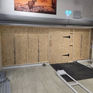 Emergency Boarding in Leeds: Rapid Response After Ram Raid